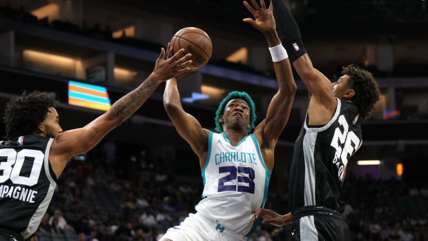 what-does-kai-jones-bring-sixers